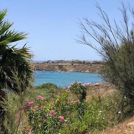 Pino & Giovanna Isola Di Capo Rizzuto